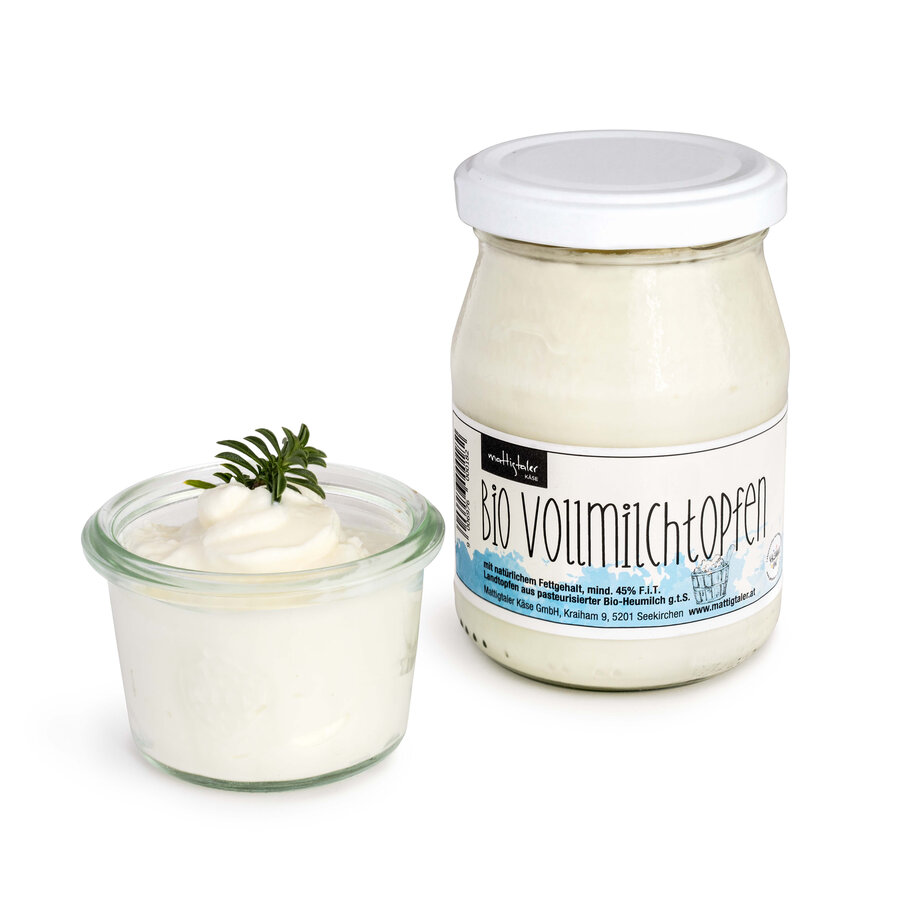 Vollmilchtopfen im Glas